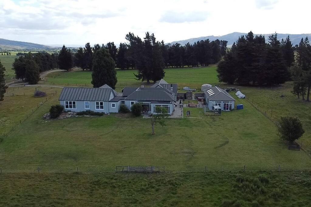 74 On Lockhart Bed & Breakfast Oturehua Exterior photo
